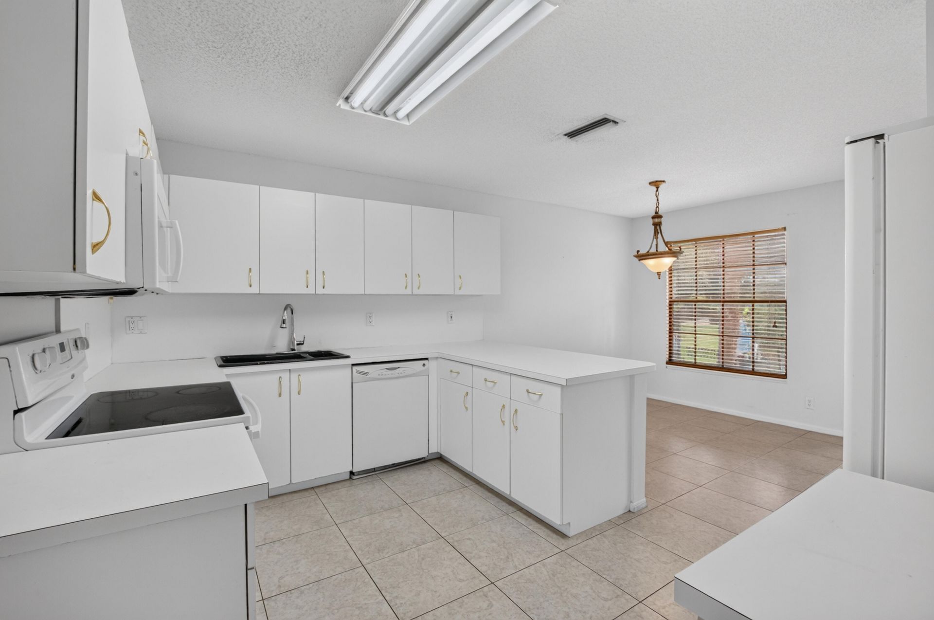 22751 Mandeville Place, Unit F, Boca Raton, FL 33433 Photo