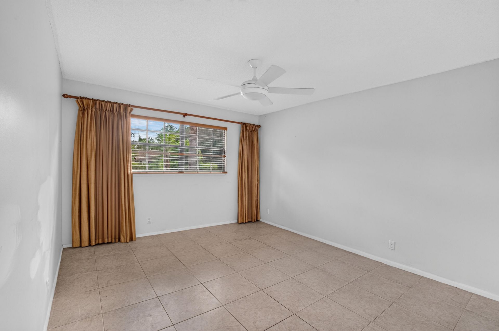 22751 Mandeville Place, Unit F, Boca Raton, FL 33433 Photo