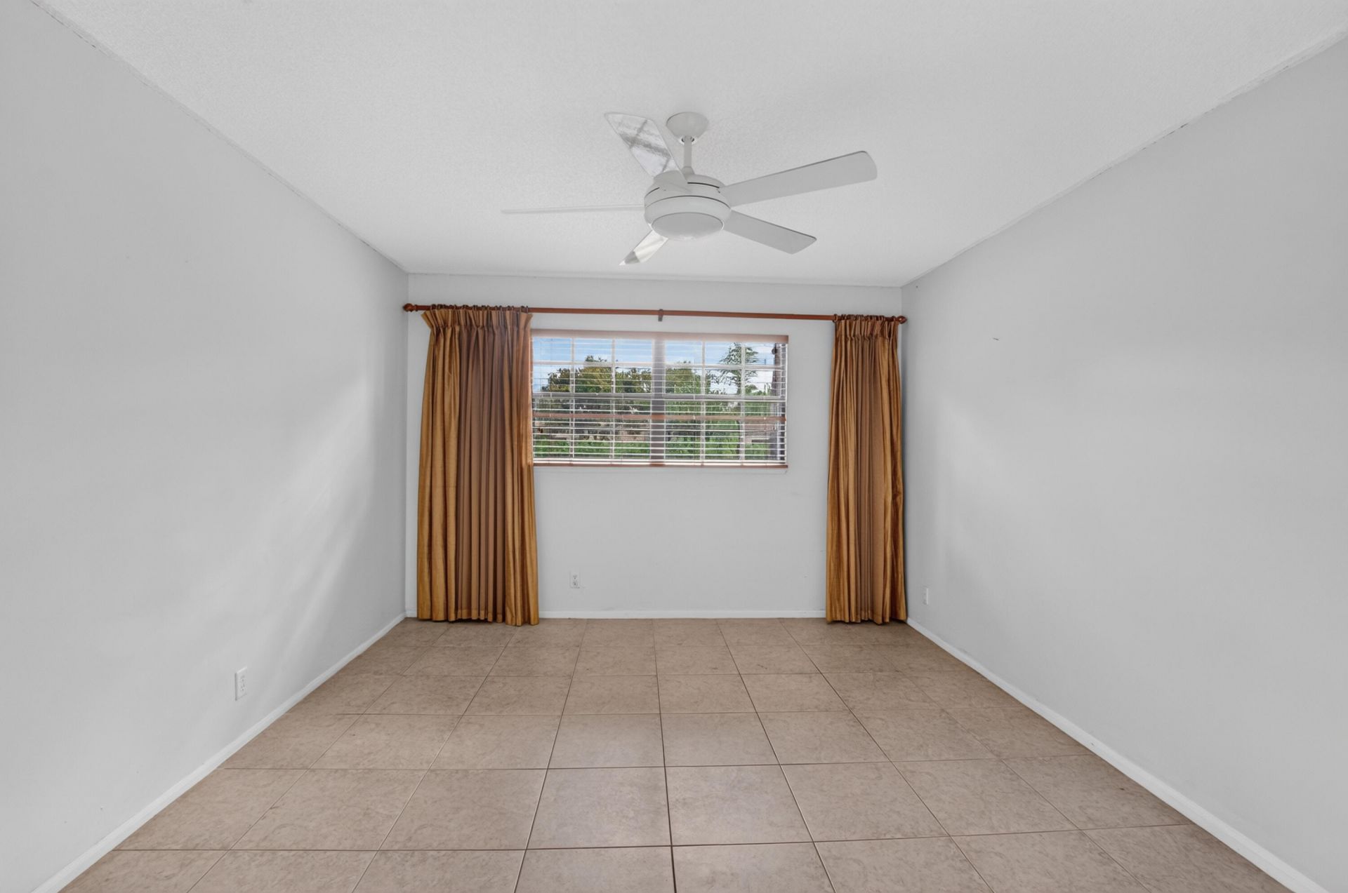 22751 Mandeville Place, Unit F, Boca Raton, FL 33433 Photo