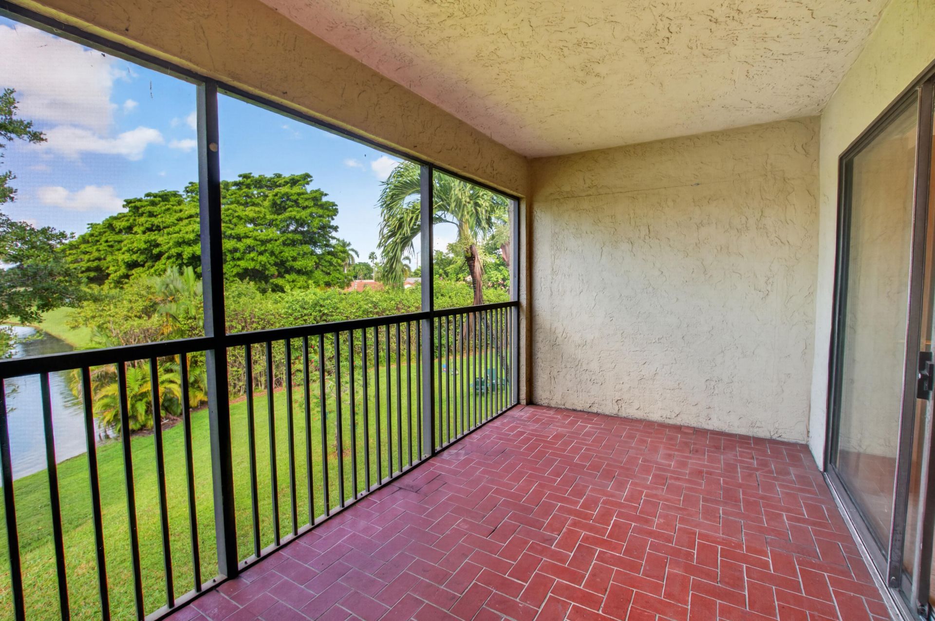 22751 Mandeville Place, Unit F, Boca Raton, FL 33433 Photo