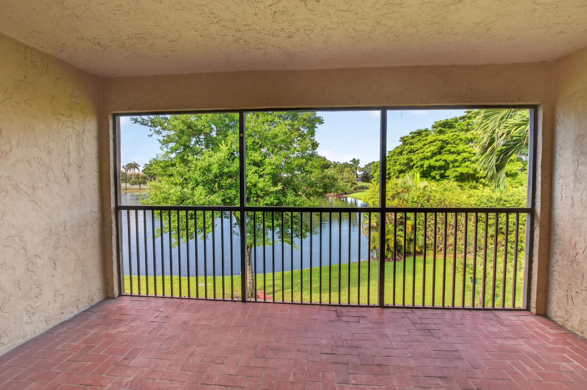 22751 Mandeville Place, Unit F, Boca Raton, FL 33433 Photo