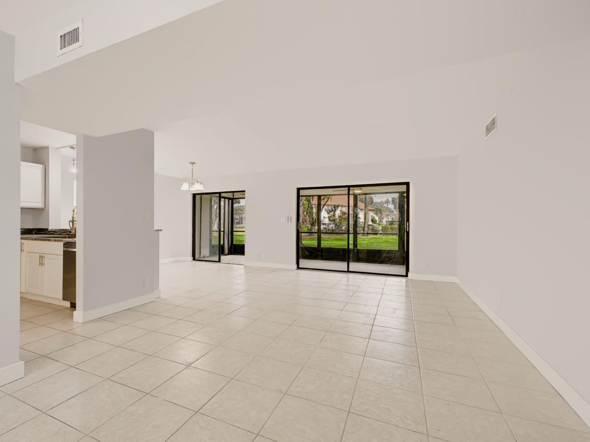 10772 Bahama Palm Way, Unit 101, Boynton Beach, FL 33437 Photo