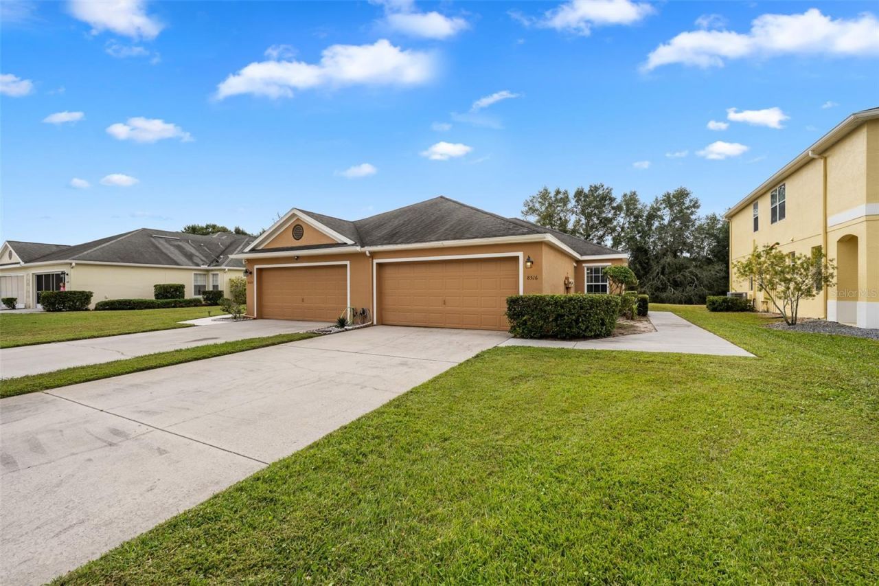 8516 Corinthian Way , New Port Richey, FL 34654 Photo