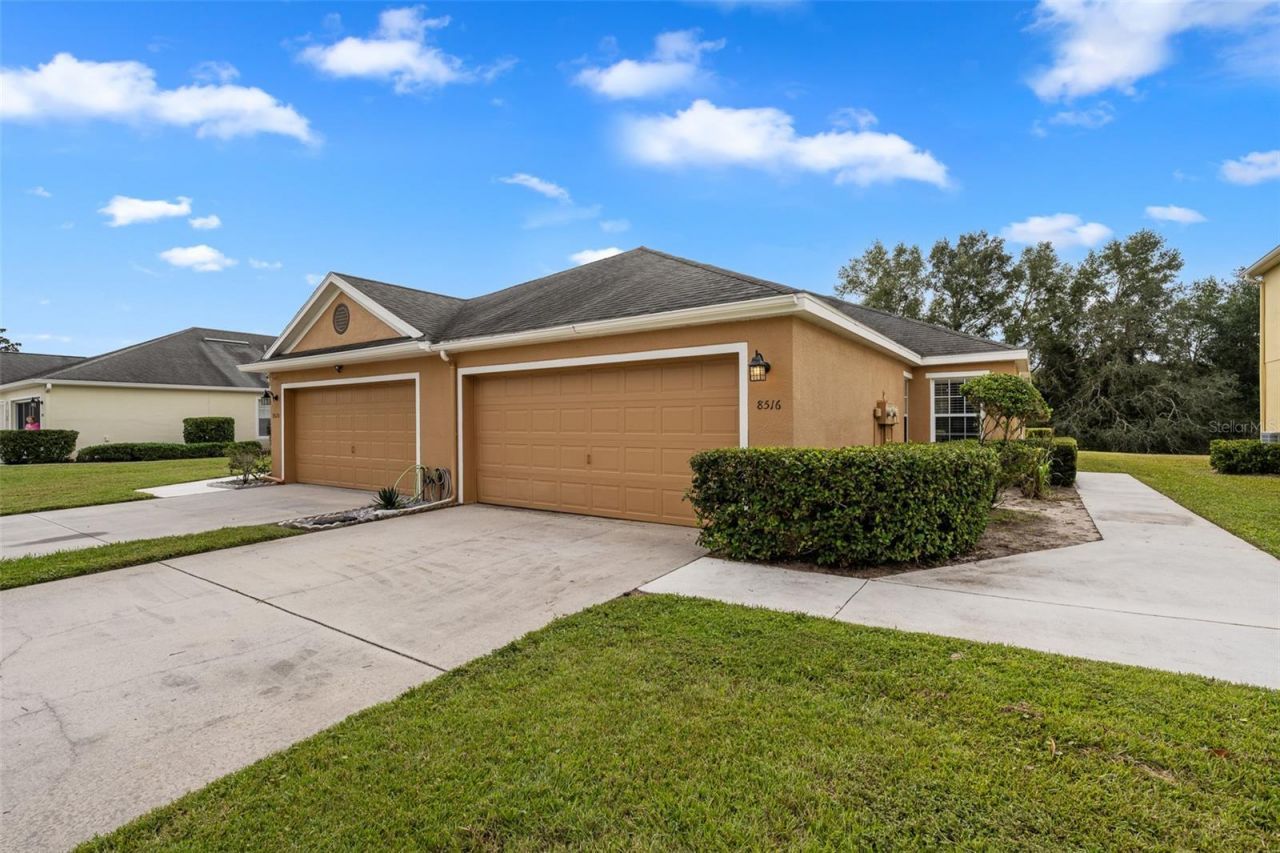 8516 Corinthian Way , New Port Richey, FL 34654 Photo
