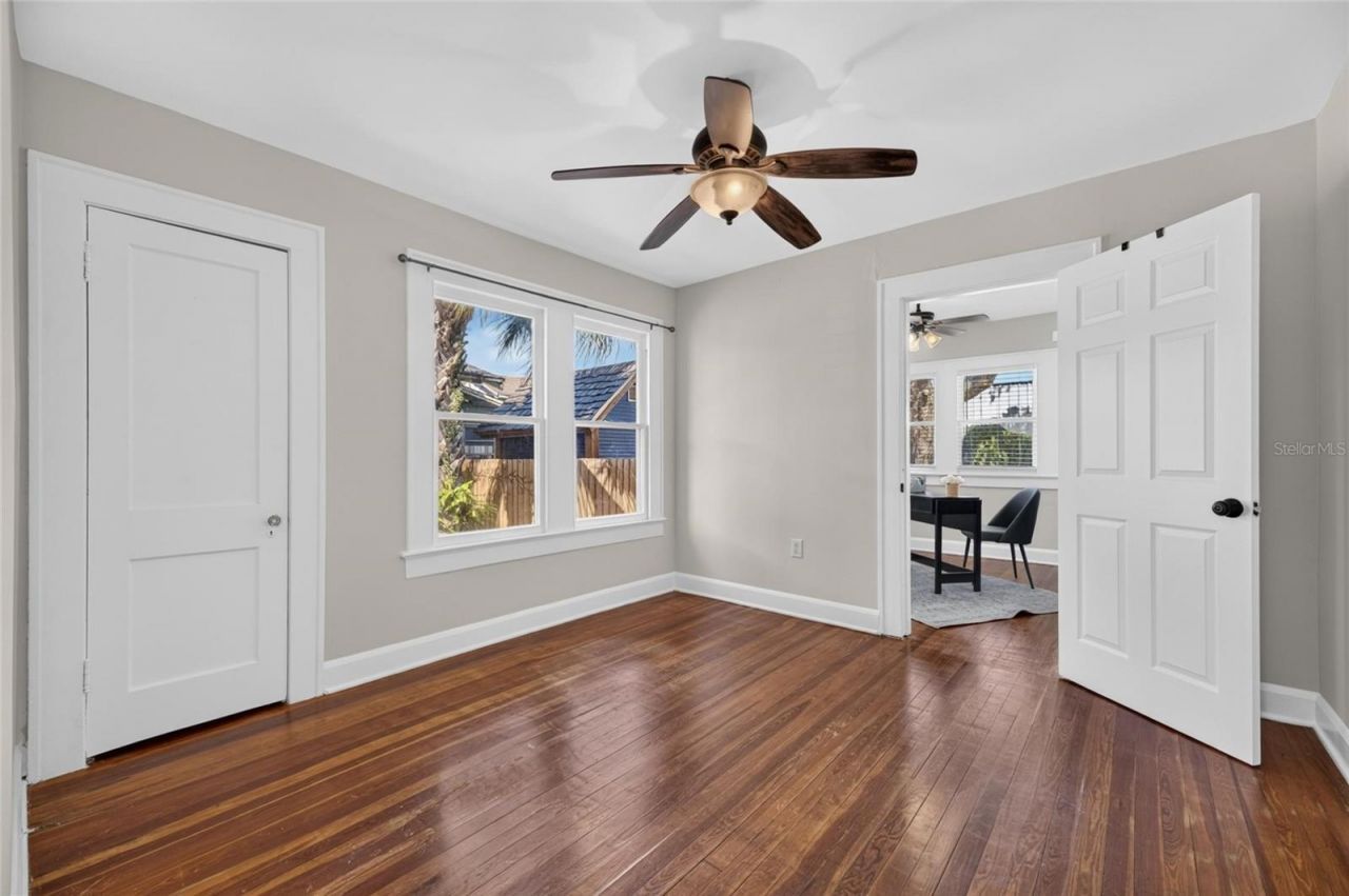 307 W Giddens Avenue, Tampa, FL 33603 Photo