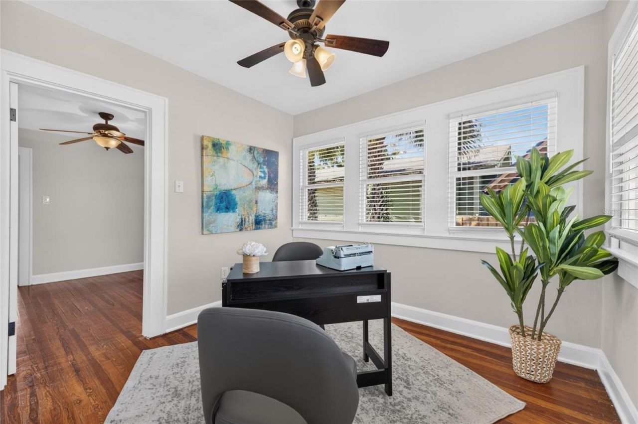 307 W Giddens Avenue, Tampa, FL 33603 Photo