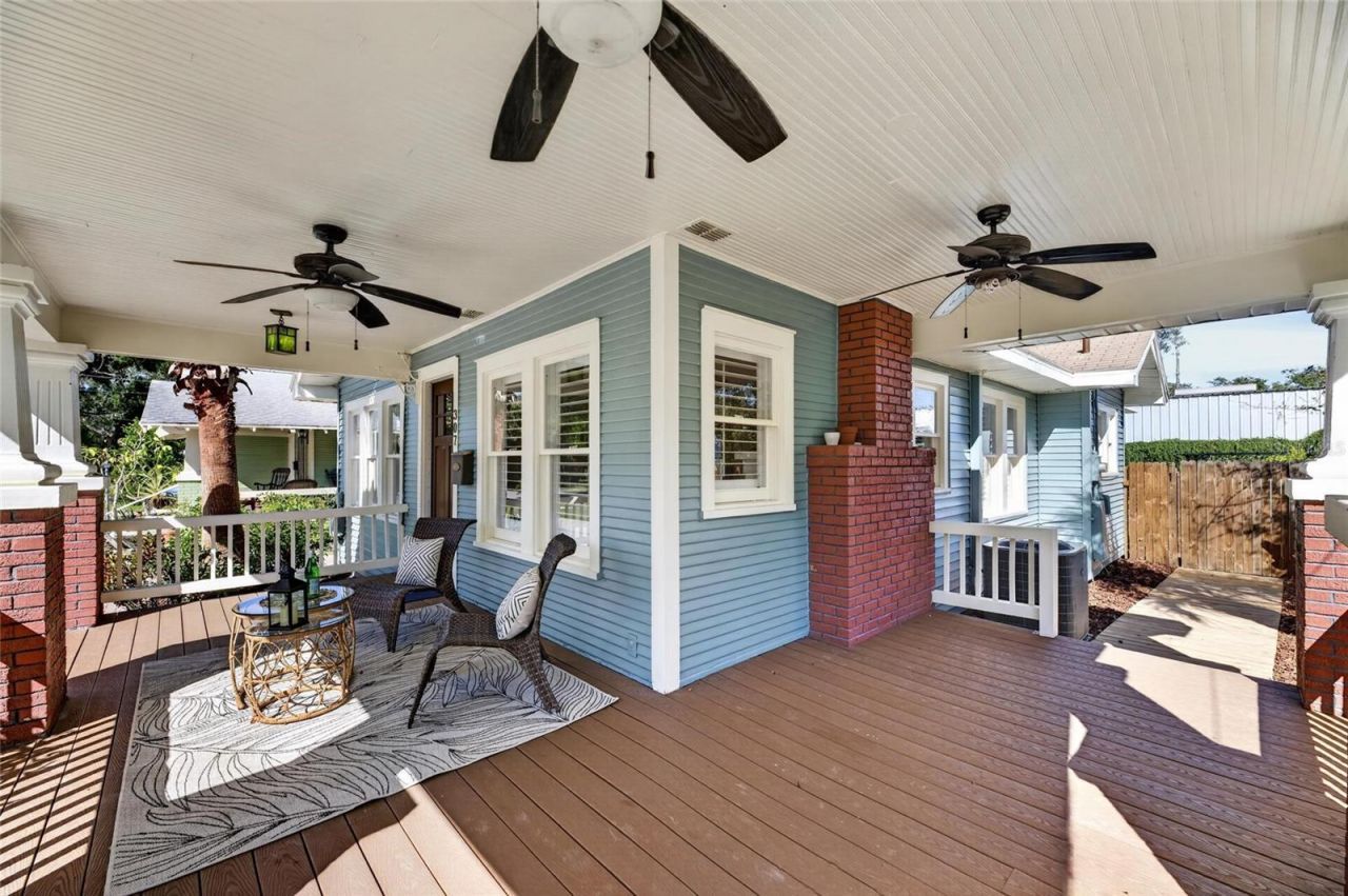 307 W Giddens Avenue, Tampa, FL 33603 Photo