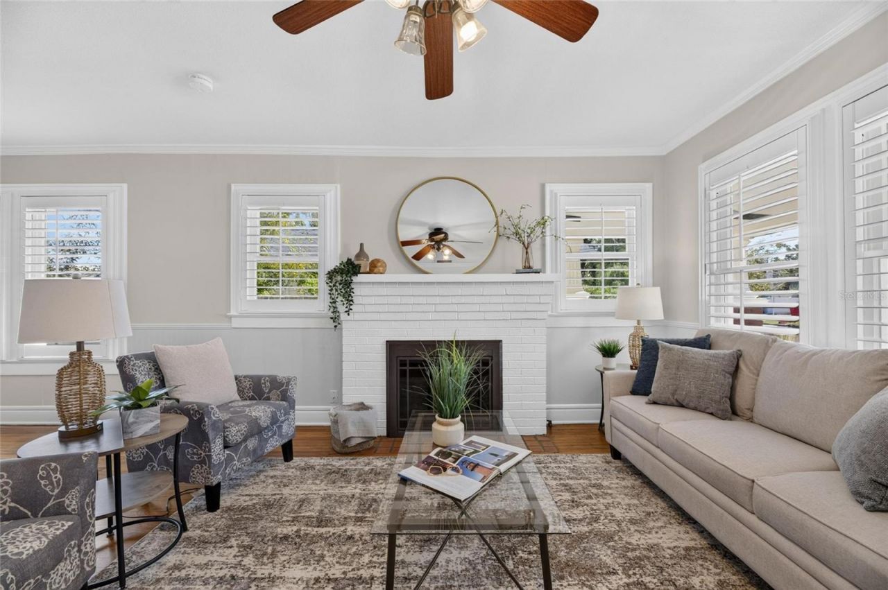 307 W Giddens Avenue, Tampa, FL 33603 Photo