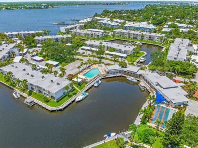 1950 SW Palm City Road, Unit 1-202, Stuart, FL 34994 Photo