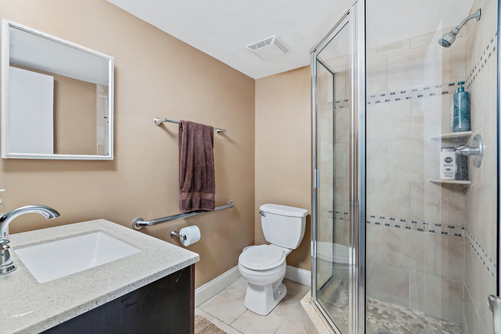 1950 SW Palm City Road, Unit 1-202, Stuart, FL 34994 Photo