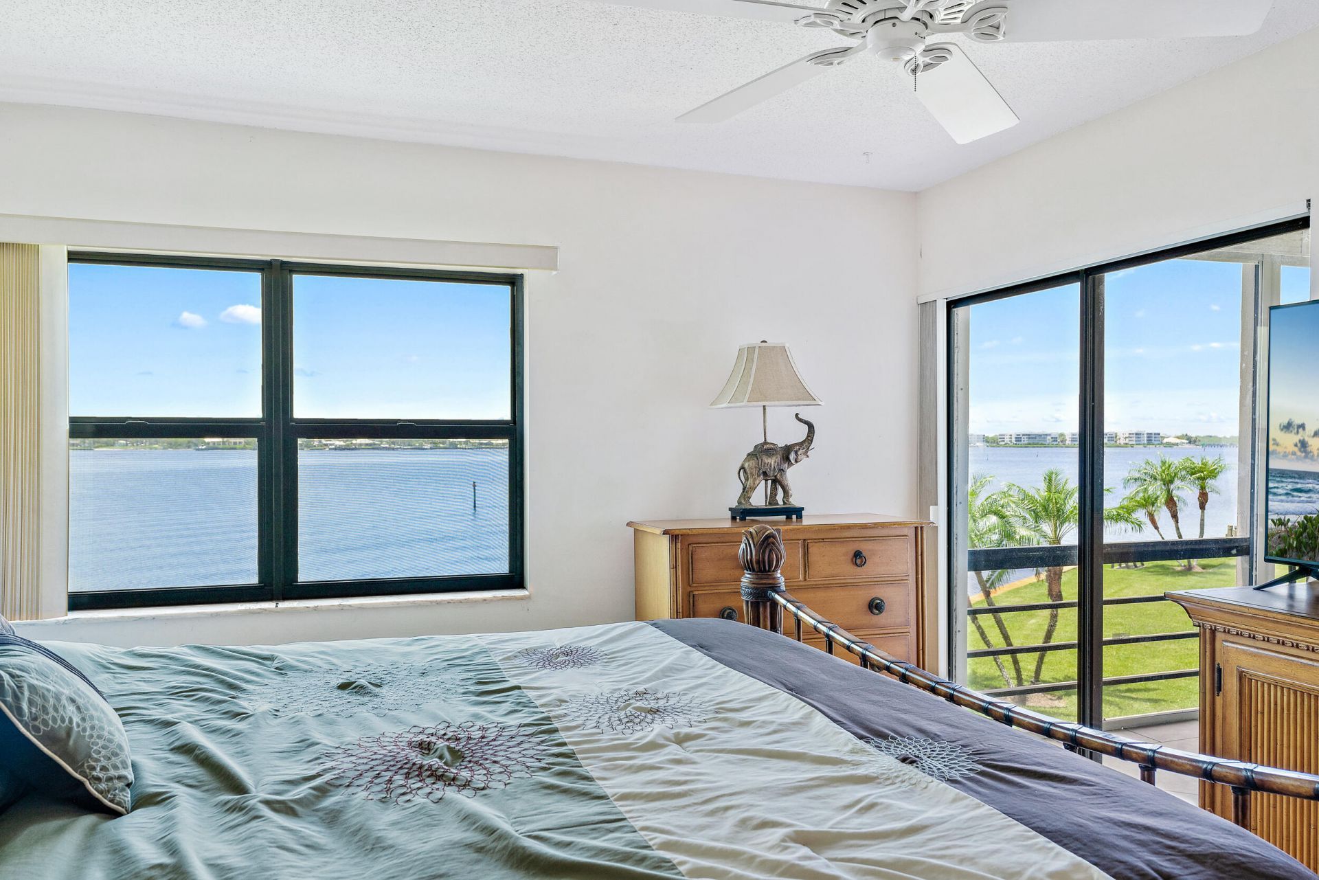 1950 SW Palm City Road, Unit 1-202, Stuart, FL 34994 Photo