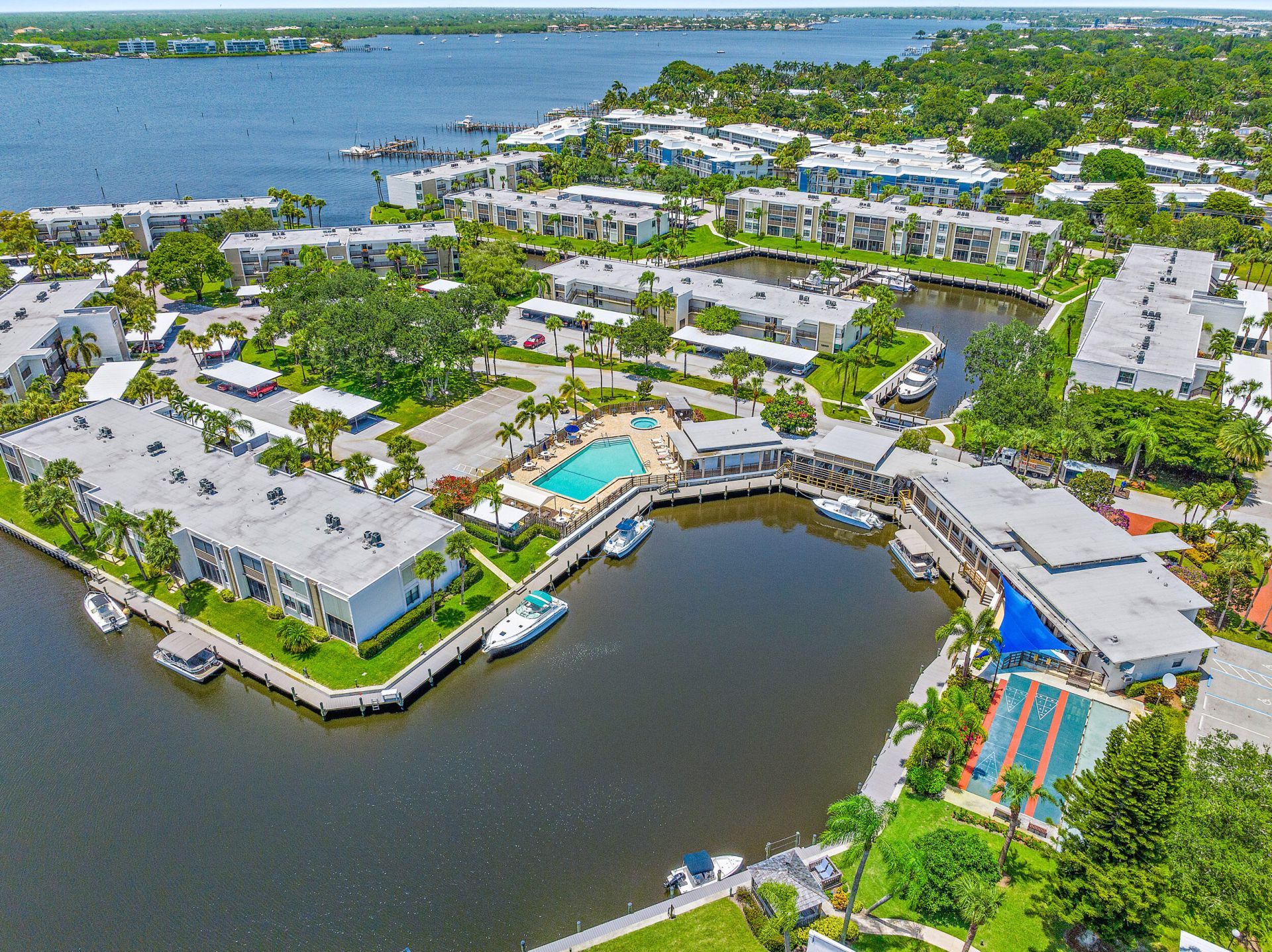 1950 SW Palm City Road, Unit 1-202, Stuart, FL 34994 Photo