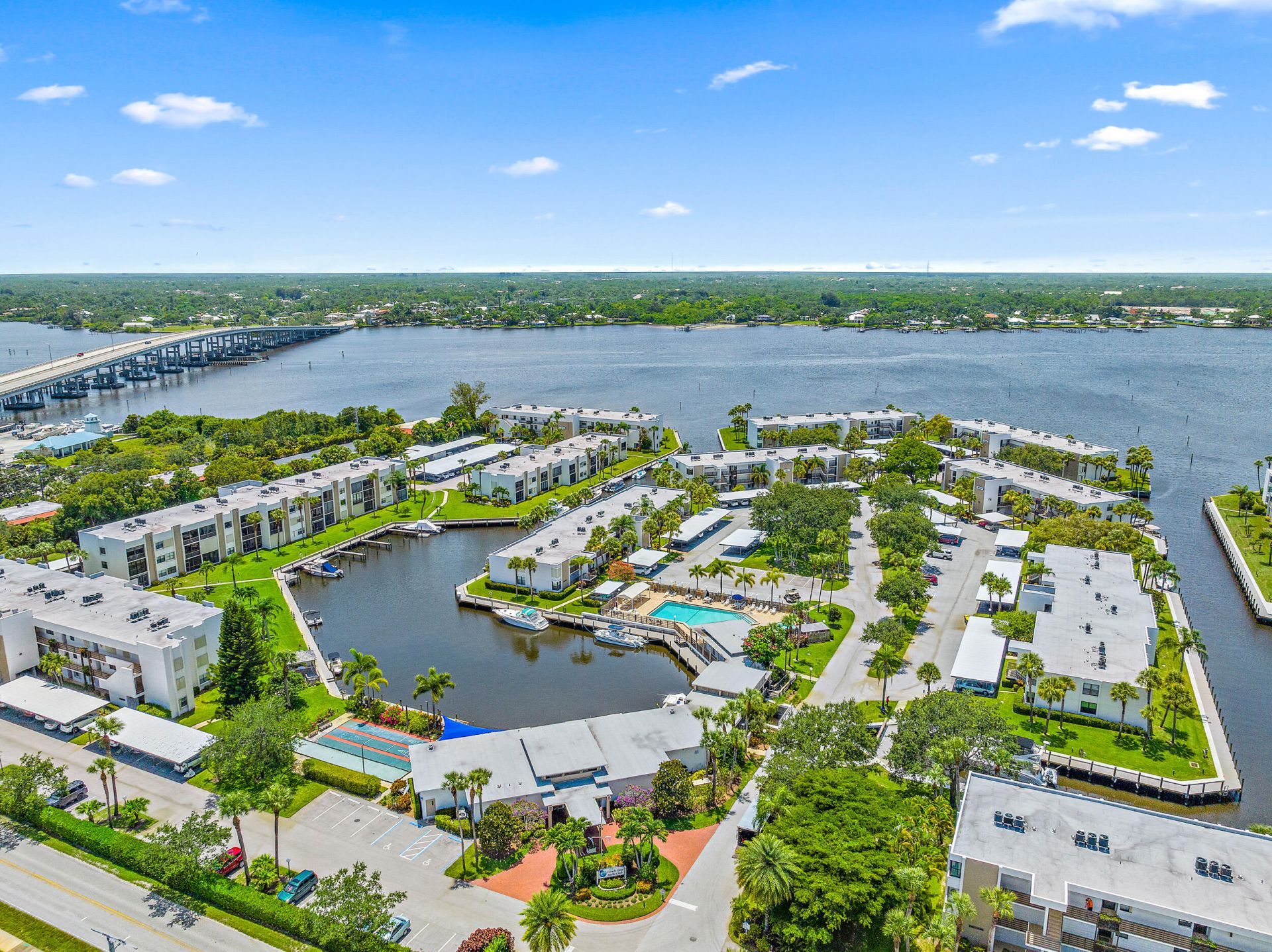 1950 SW Palm City Road, Unit 1-202, Stuart, FL 34994 Photo