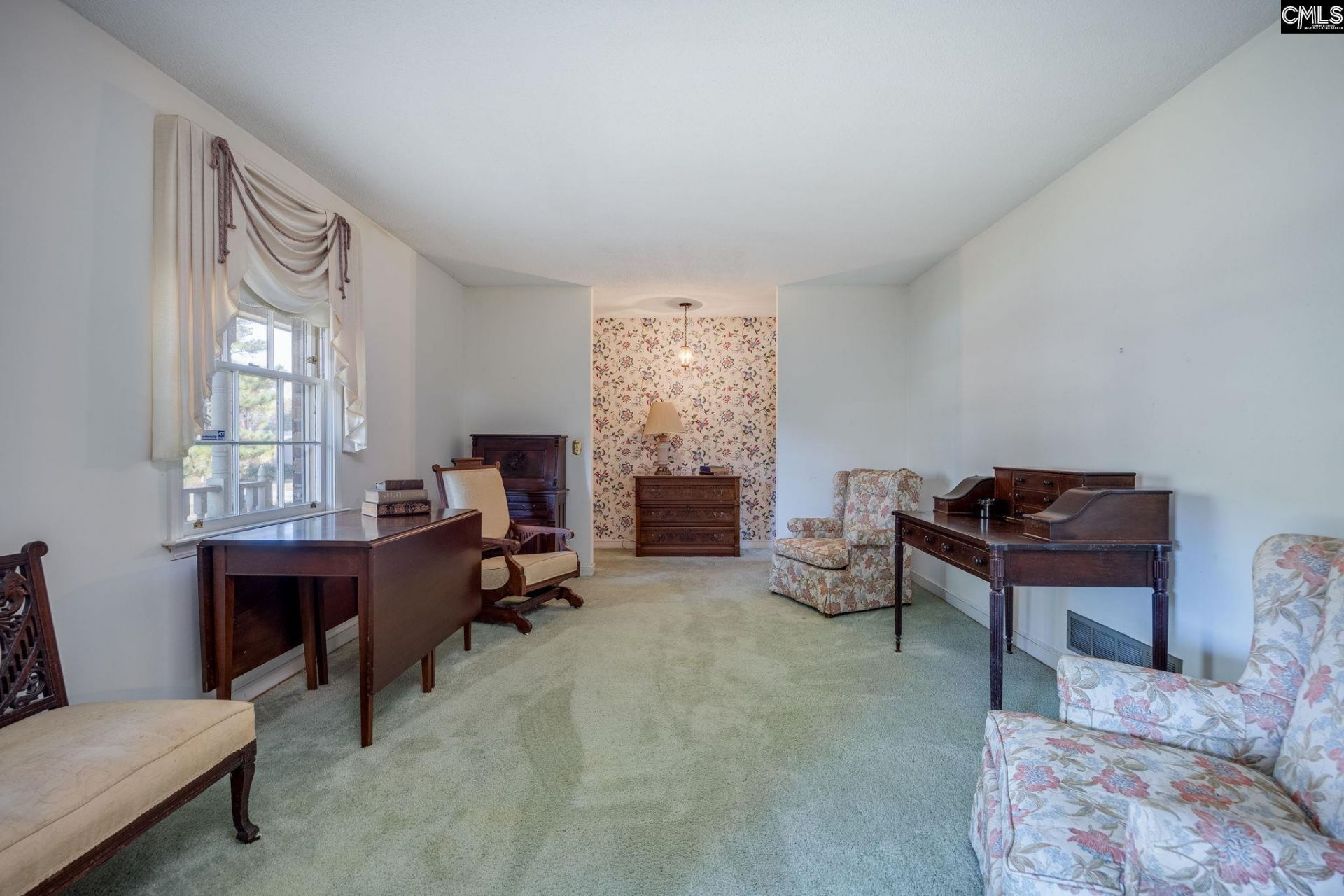3301 Hollydale Drive  Photo 11