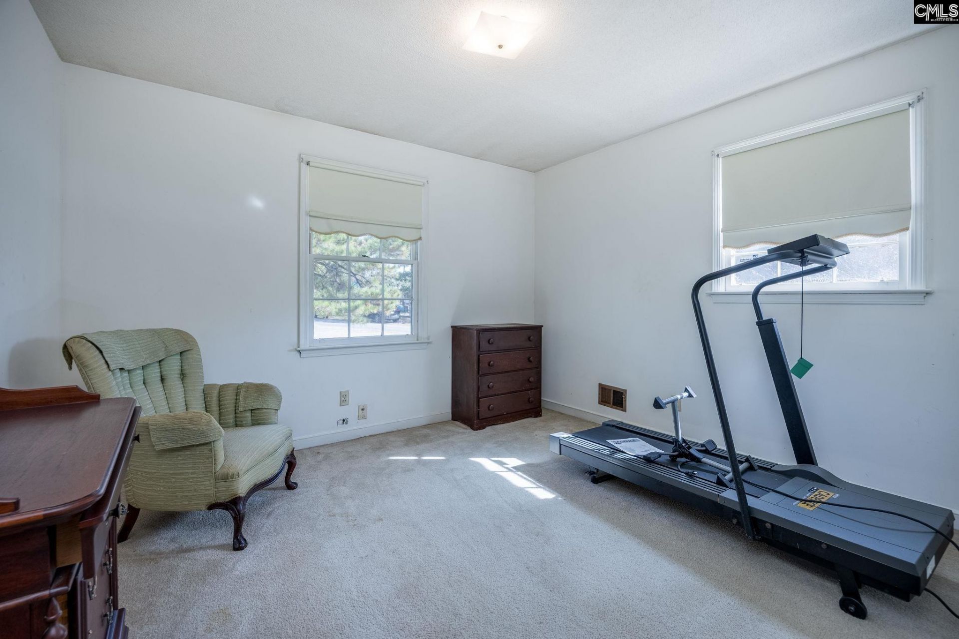 3301 Hollydale Drive  Photo 31