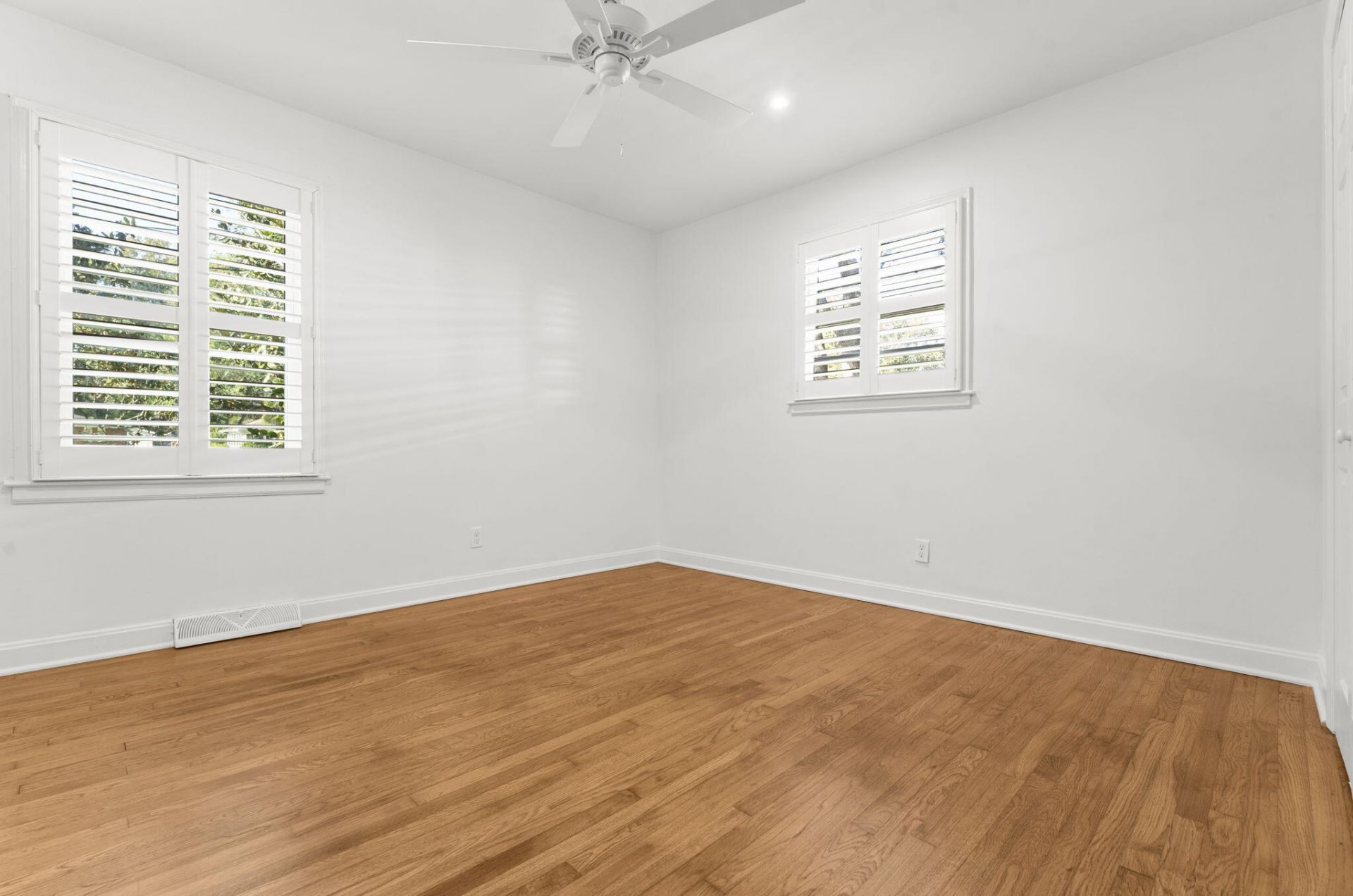 5100 Ashcroft Avenue Photo 34