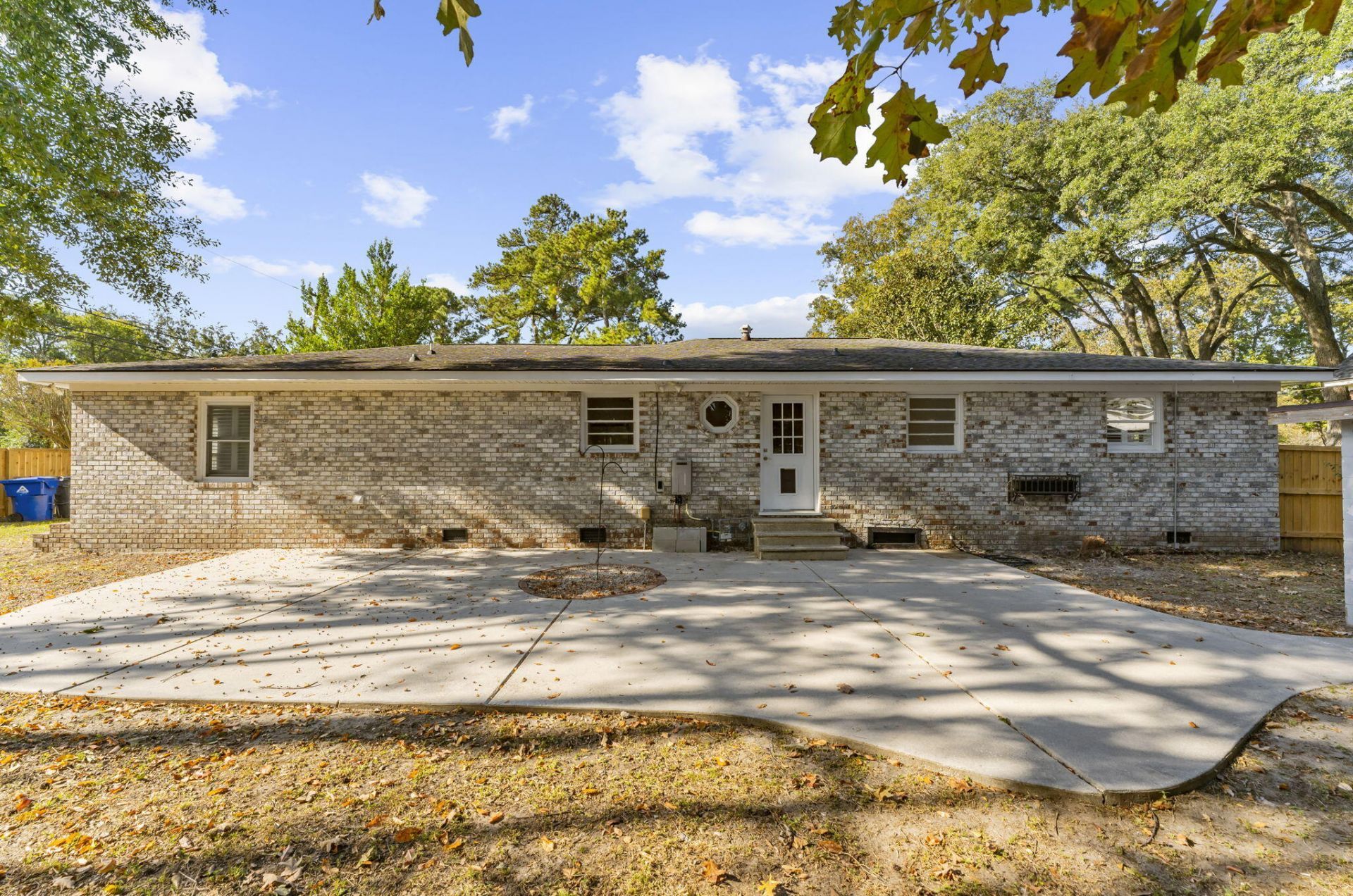 5100 Ashcroft Avenue Photo 35