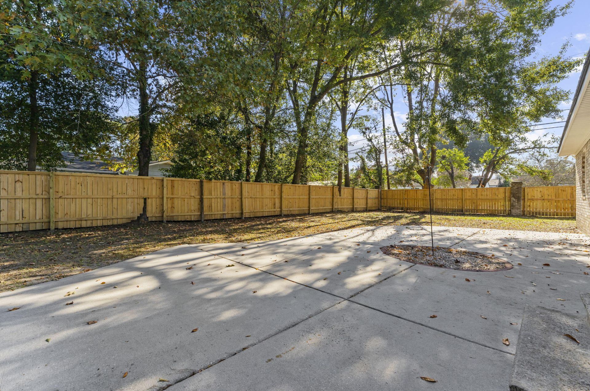 5100 Ashcroft Avenue Photo 36