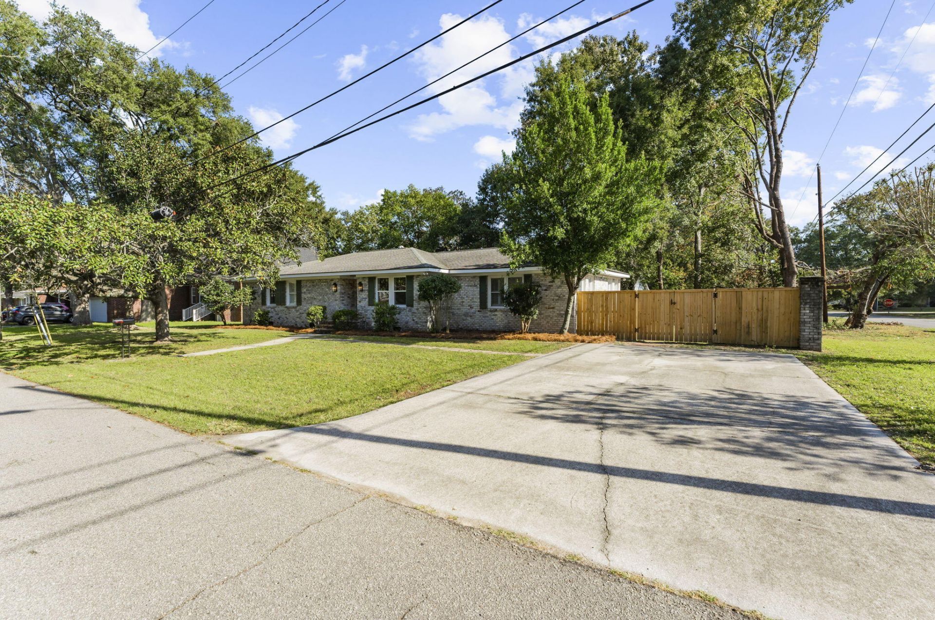 5100 Ashcroft Avenue Photo 39