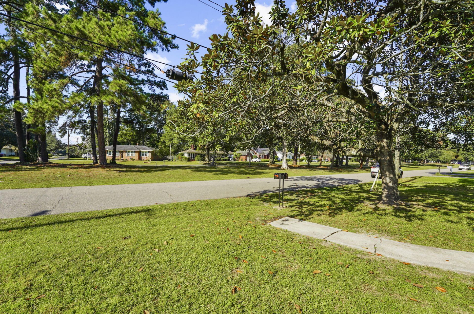 5100 Ashcroft Avenue Photo 40
