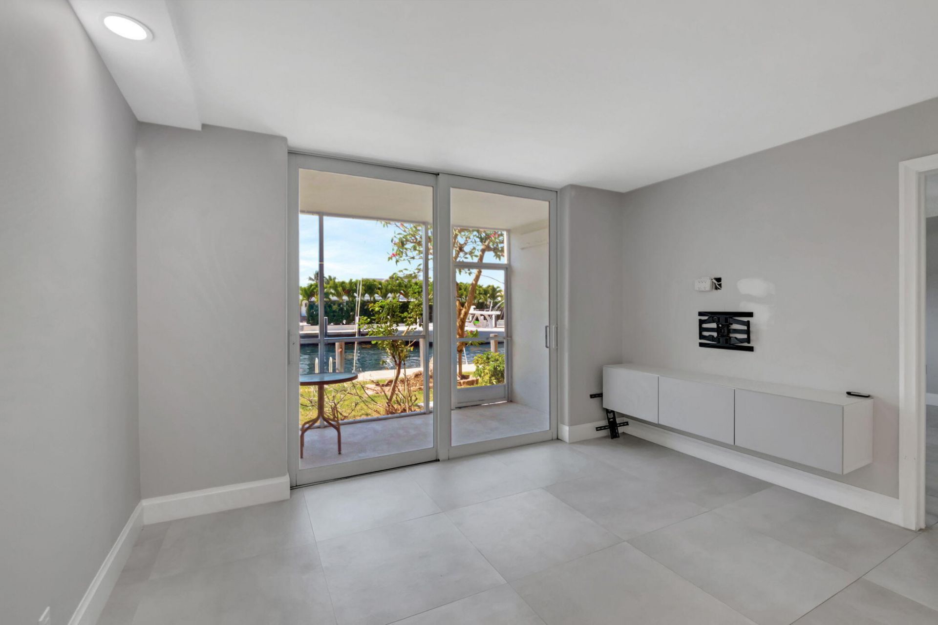 750 NE Spanish River Boulevard, Unit 103, Boca Raton, FL 33431 Photo