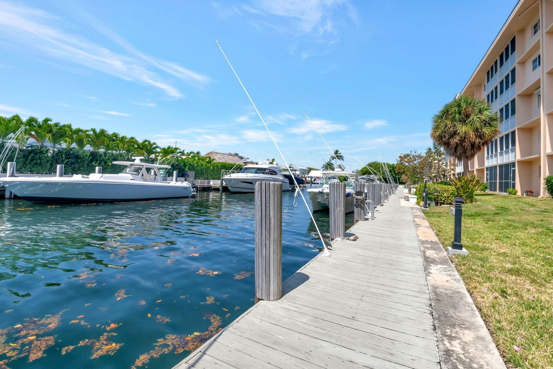750 NE Spanish River Boulevard, Unit 103, Boca Raton, FL 33431 Photo