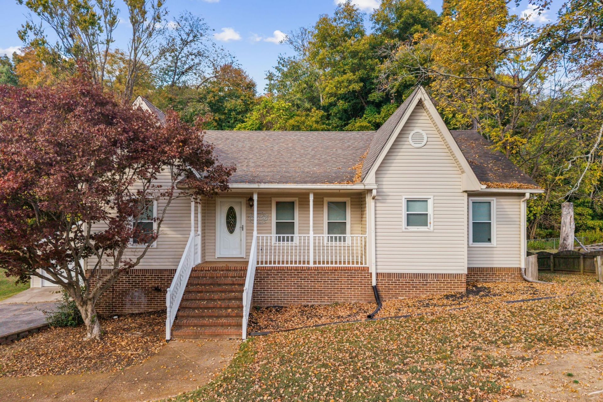 217 Timberlake Dr , Springfield, TN 37172 Main Photo
