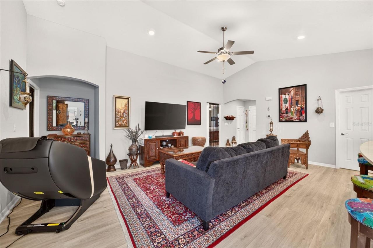 9102 SE 43rd Terrace , Ocala, FL 34480 Photo