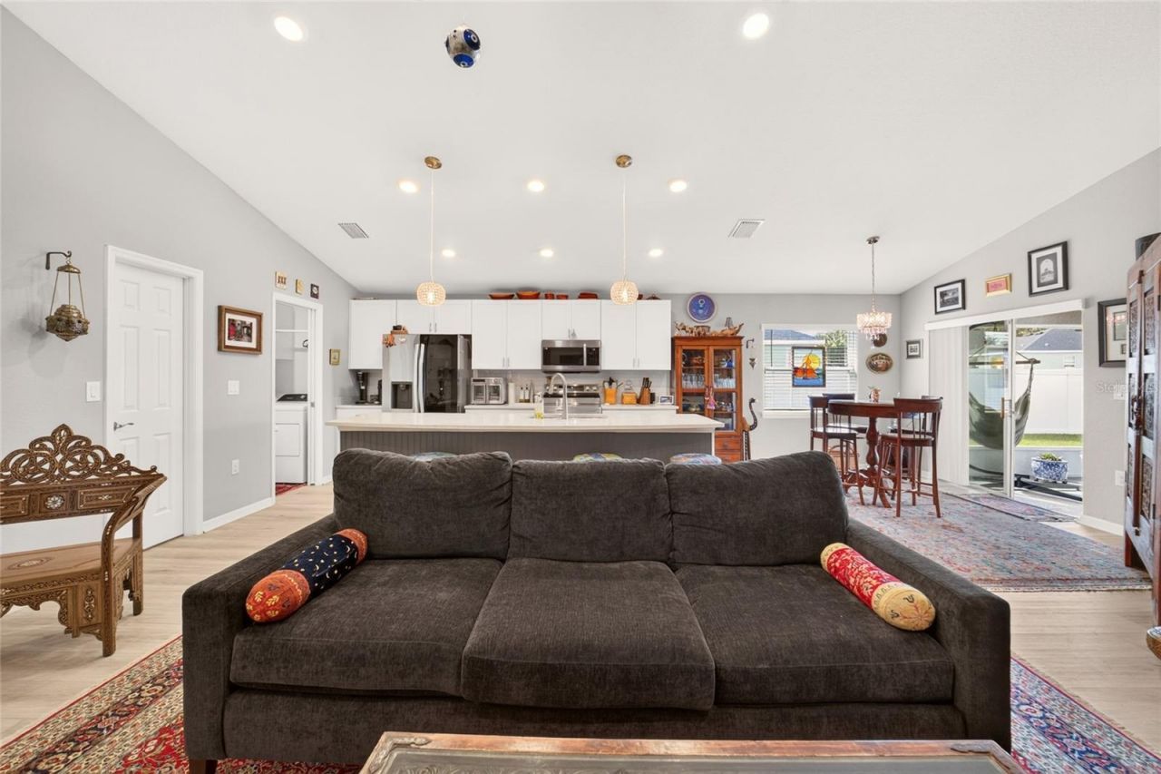 9102 SE 43rd Terrace , Ocala, FL 34480 Photo