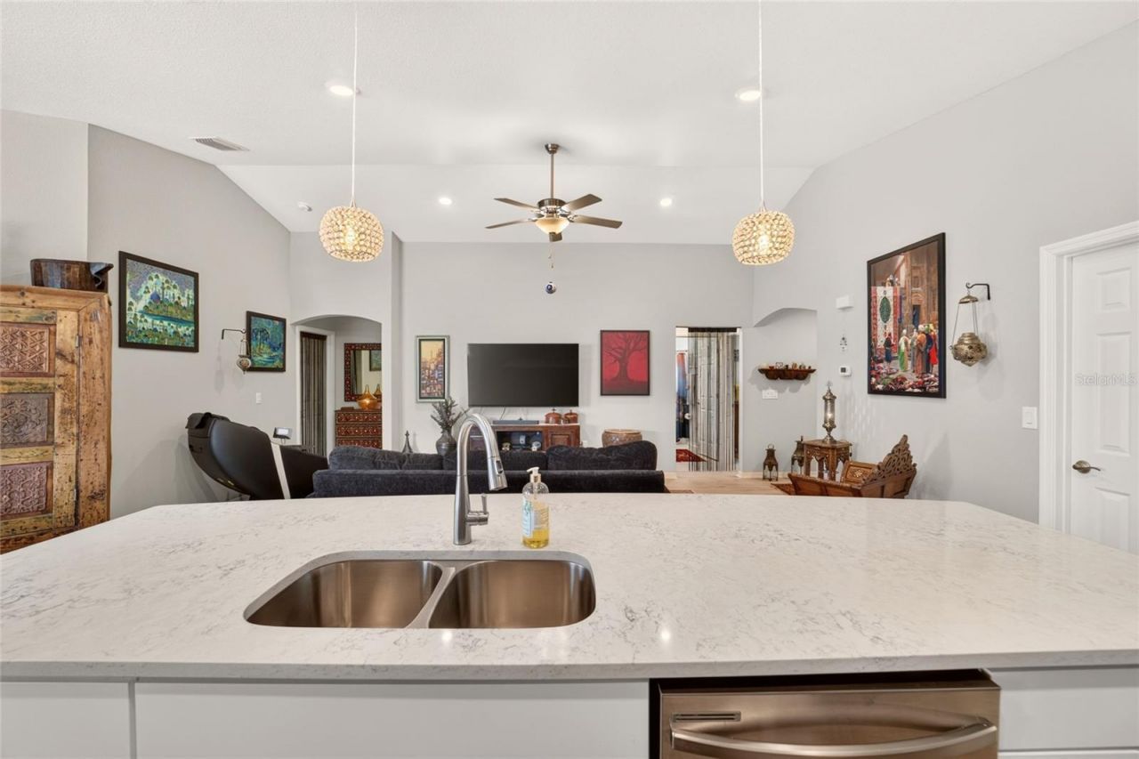 9102 SE 43rd Terrace , Ocala, FL 34480 Photo