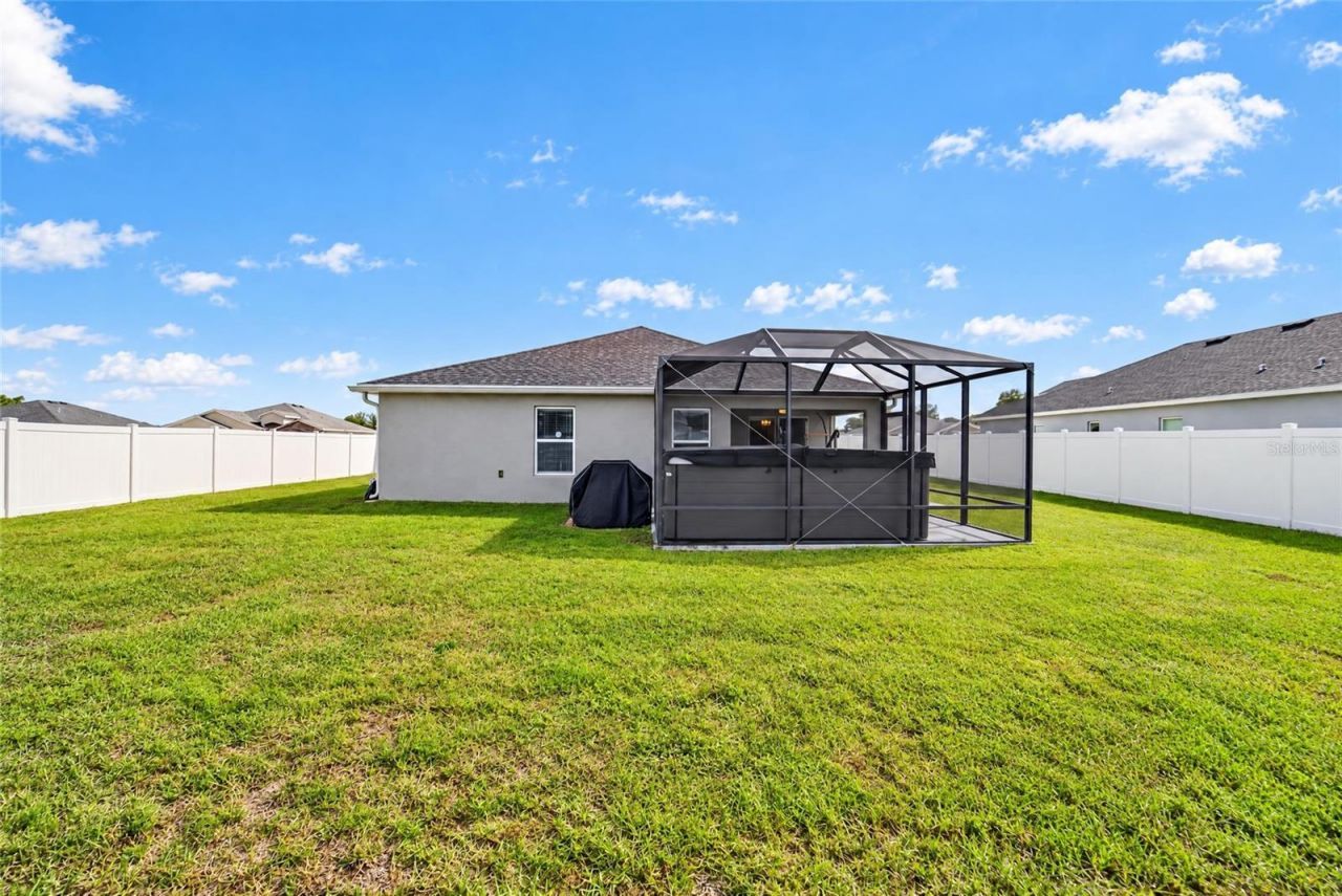 9102 SE 43rd Terrace , Ocala, FL 34480 Photo