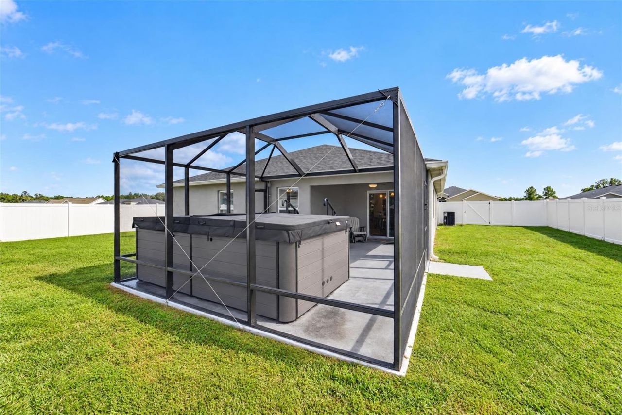 9102 SE 43rd Terrace , Ocala, FL 34480 Photo