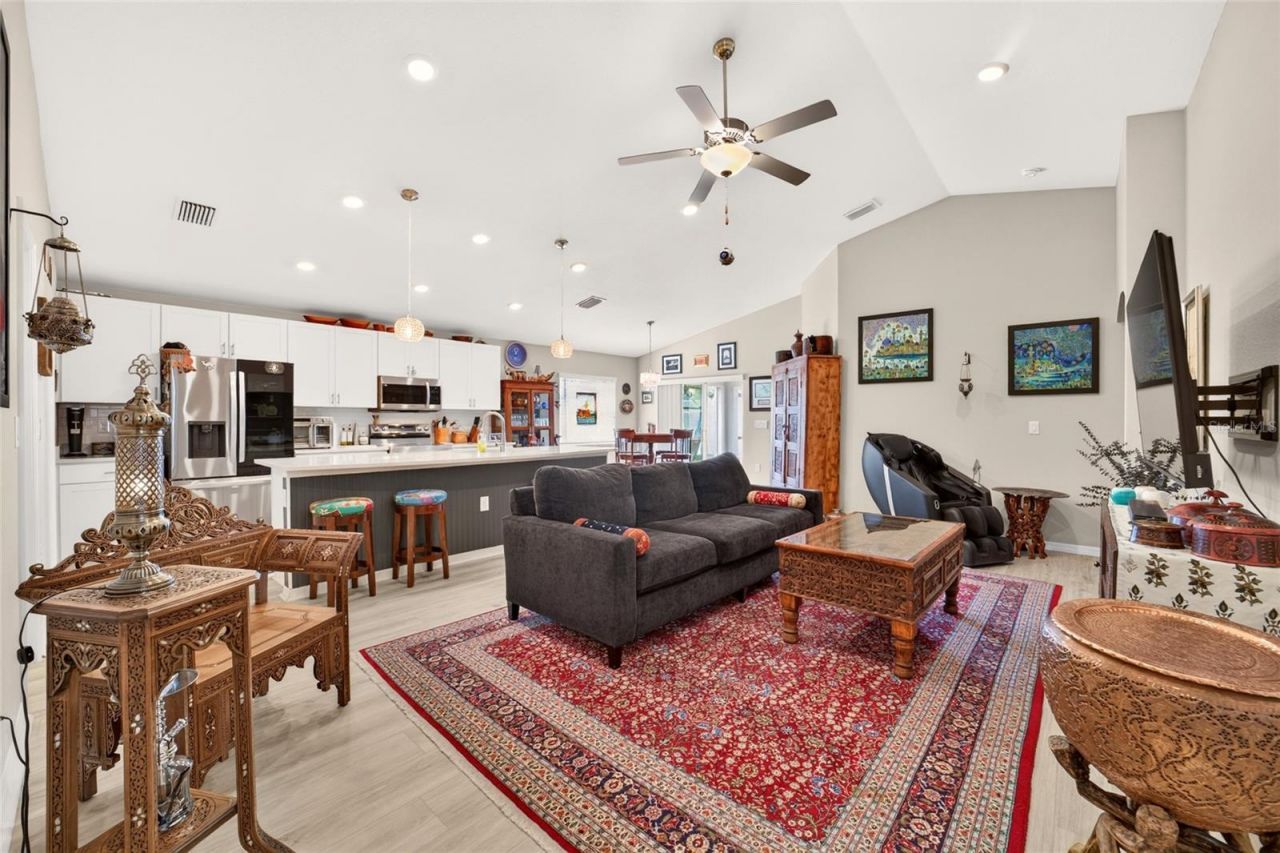 9102 SE 43rd Terrace , Ocala, FL 34480 Photo