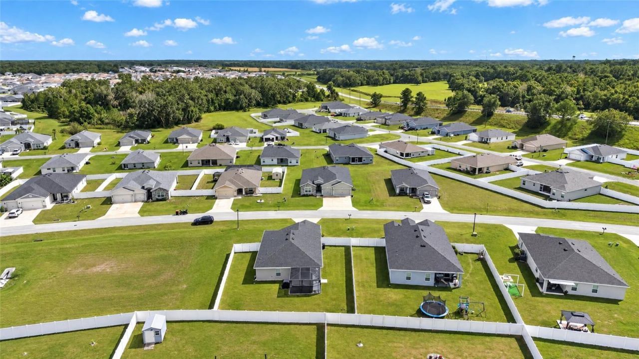 9102 SE 43rd Terrace , Ocala, FL 34480 Photo