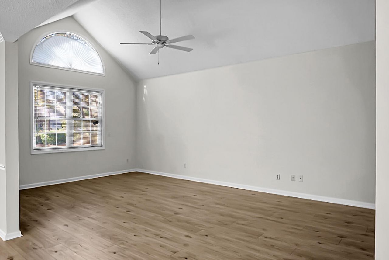 9017 Delancey Circle Photo 11