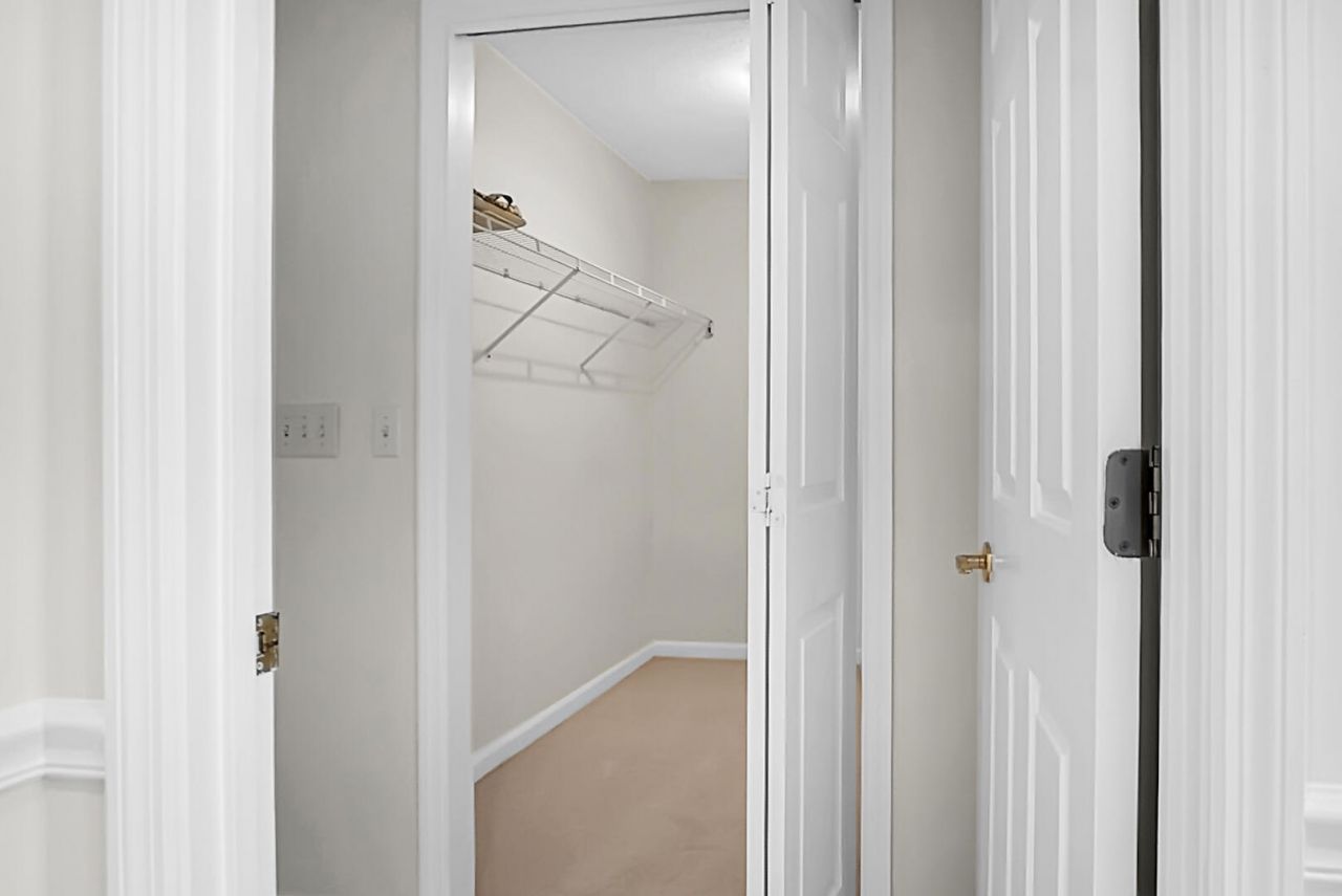 9017 Delancey Circle Photo 30