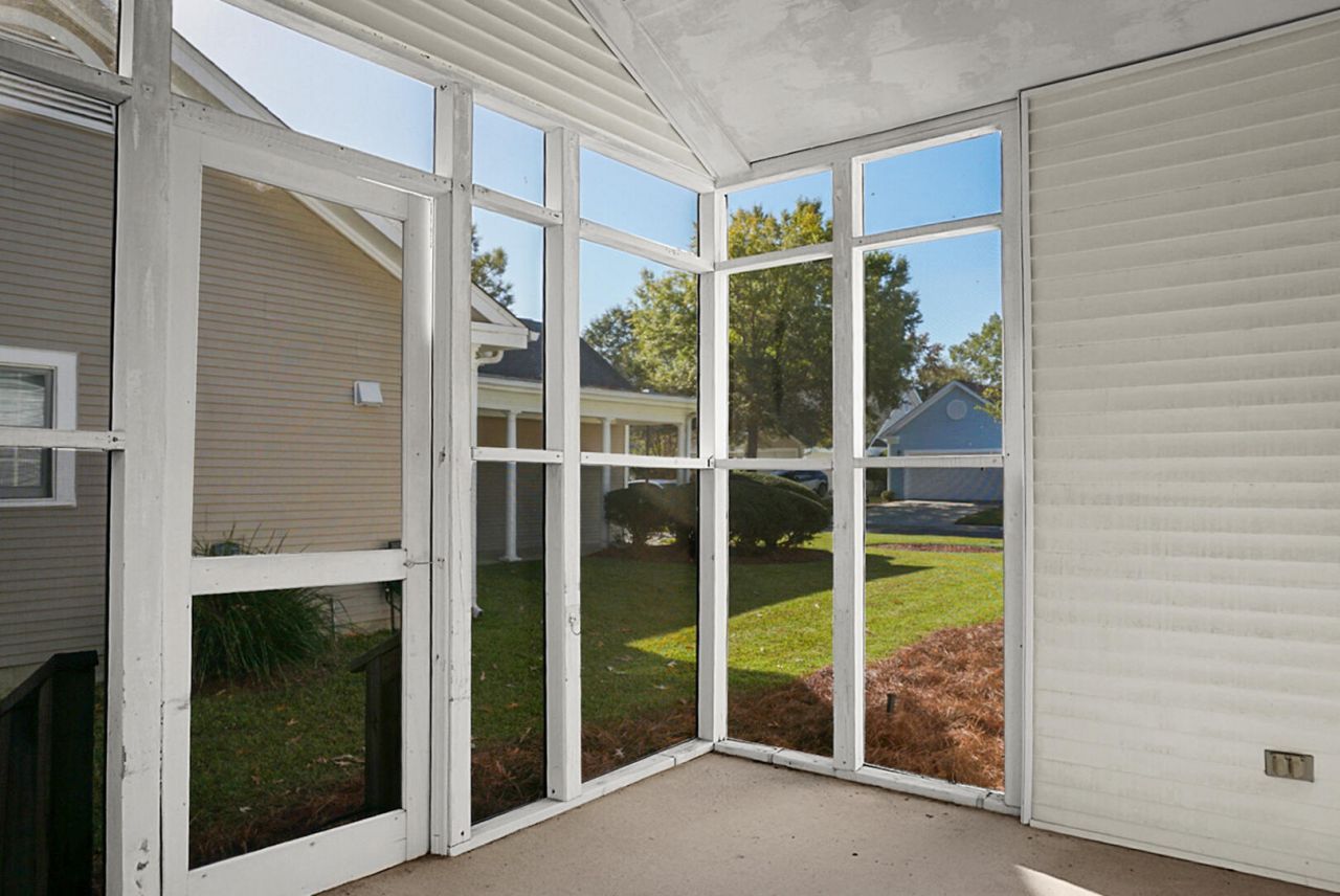 9017 Delancey Circle Photo 41