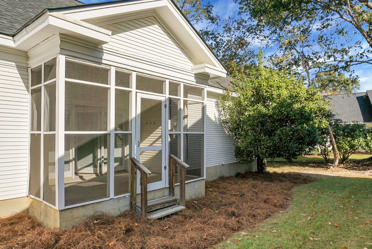9017 Delancey Circle Photo 46