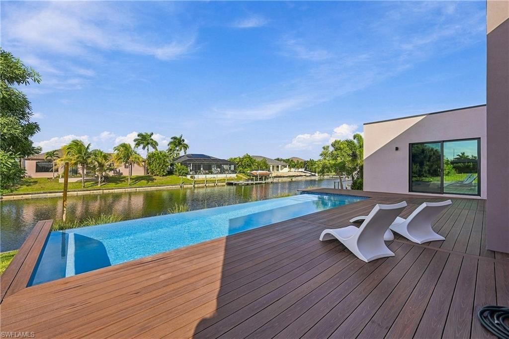 2608 SW 20th Ave, Cape Coral, FL 33914 Photo