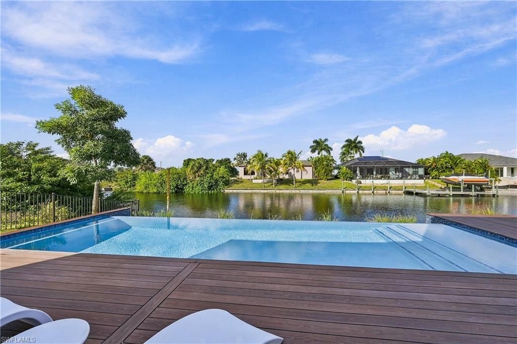 2608 SW 20th Ave, Cape Coral, FL 33914 Photo