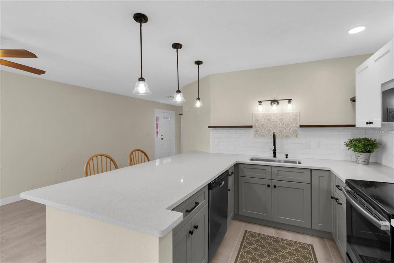4351 Floramar Terrace , New Port Richey, FL 34652 Photo