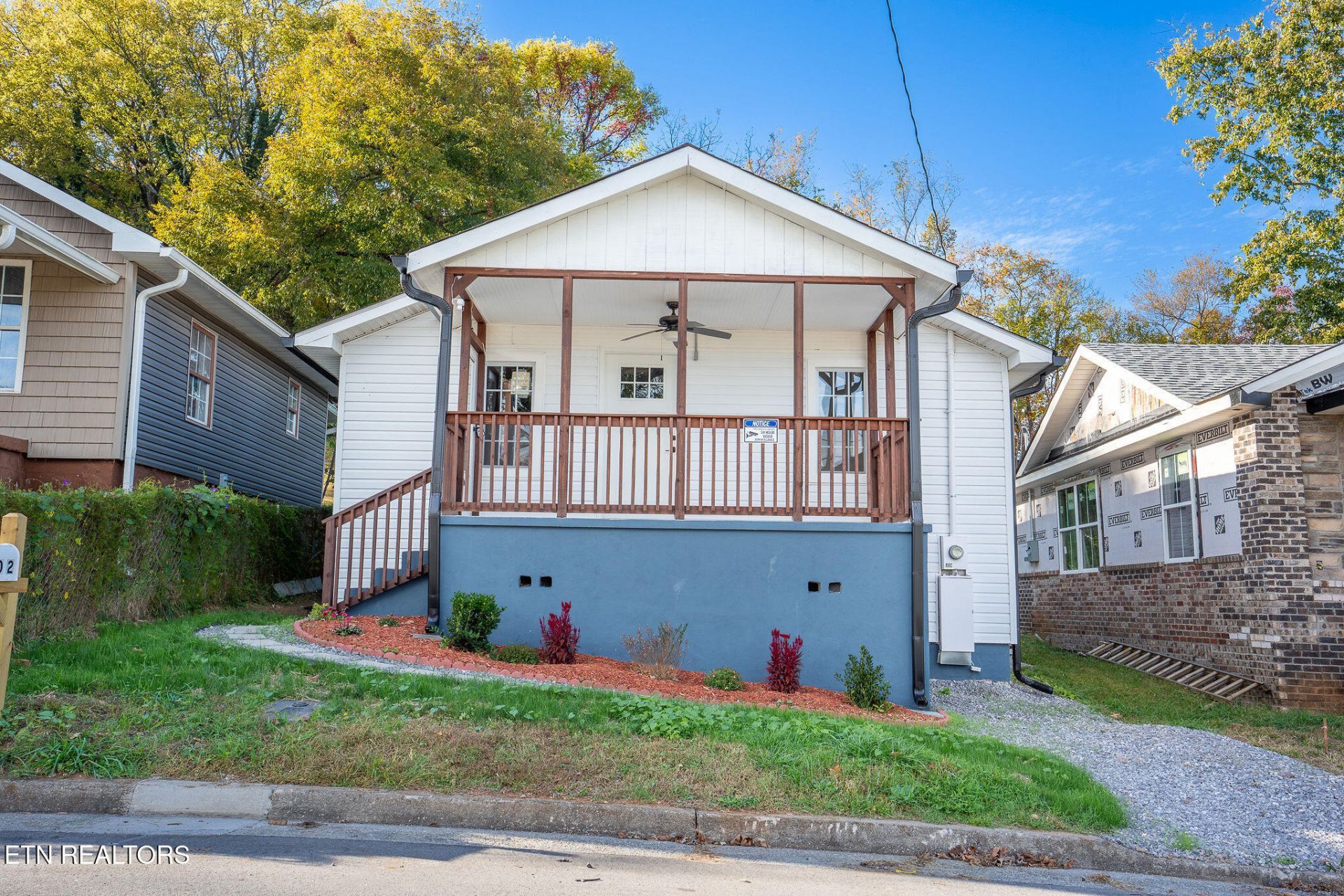 202 Collins St, Loudon, TN 37774 Main Photo