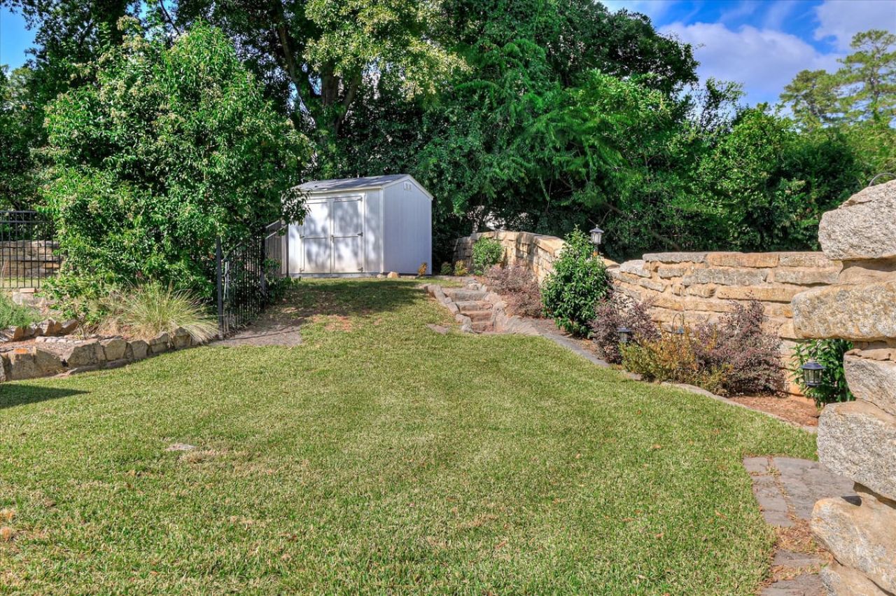 1121 Magnolia Drive Photo 51