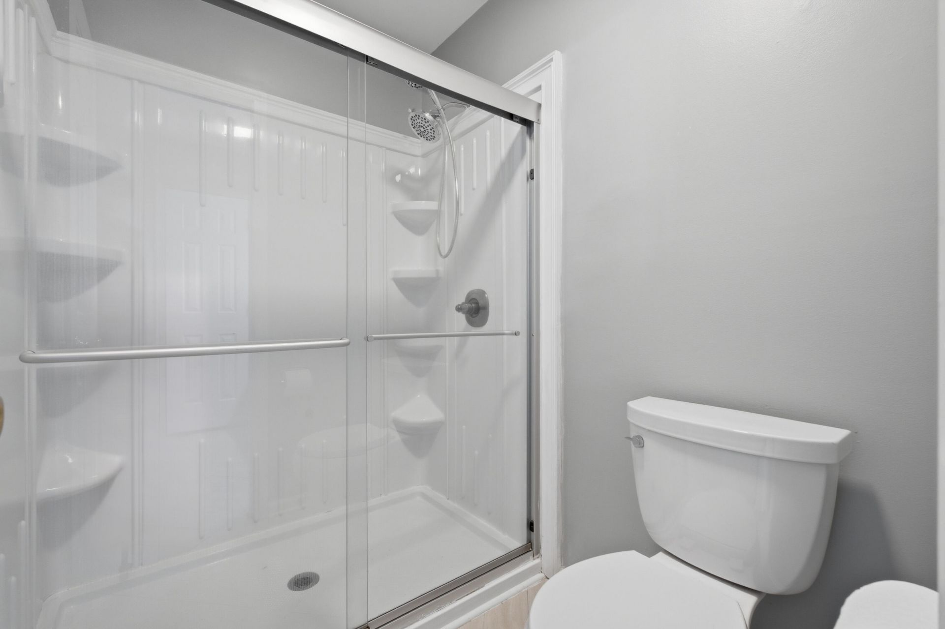 117 Saint Awdry Street Photo 31