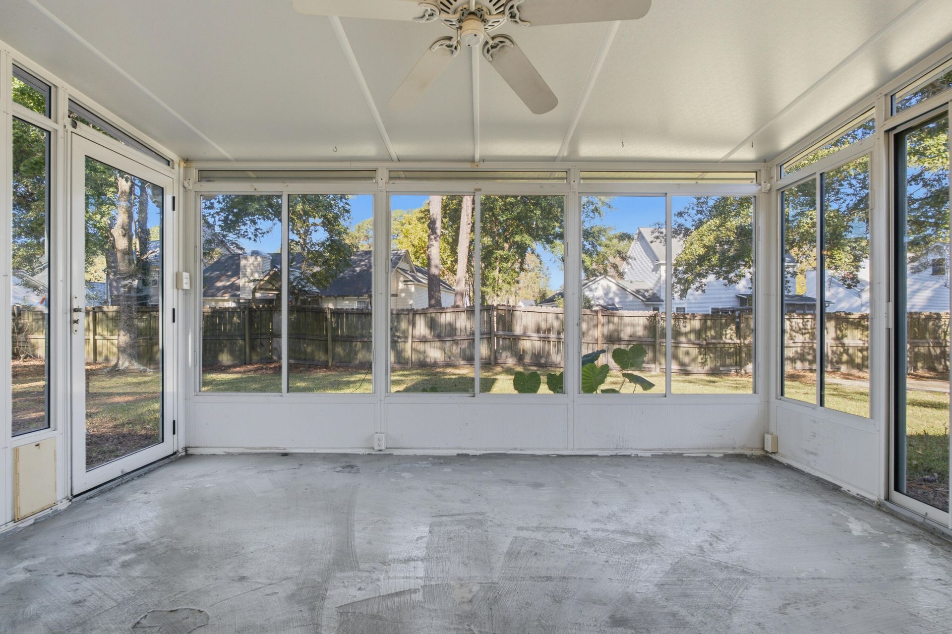 117 Saint Awdry Street Photo 41