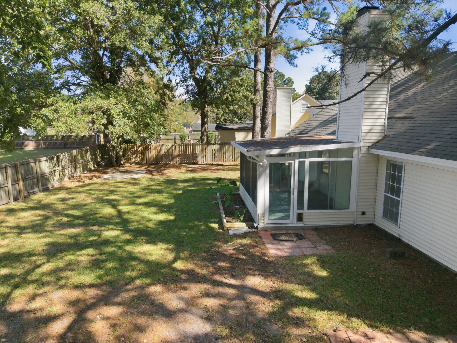 117 Saint Awdry Street Photo 56