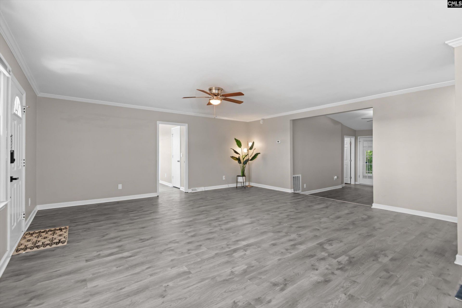 425 Yachting Road  Photo 12