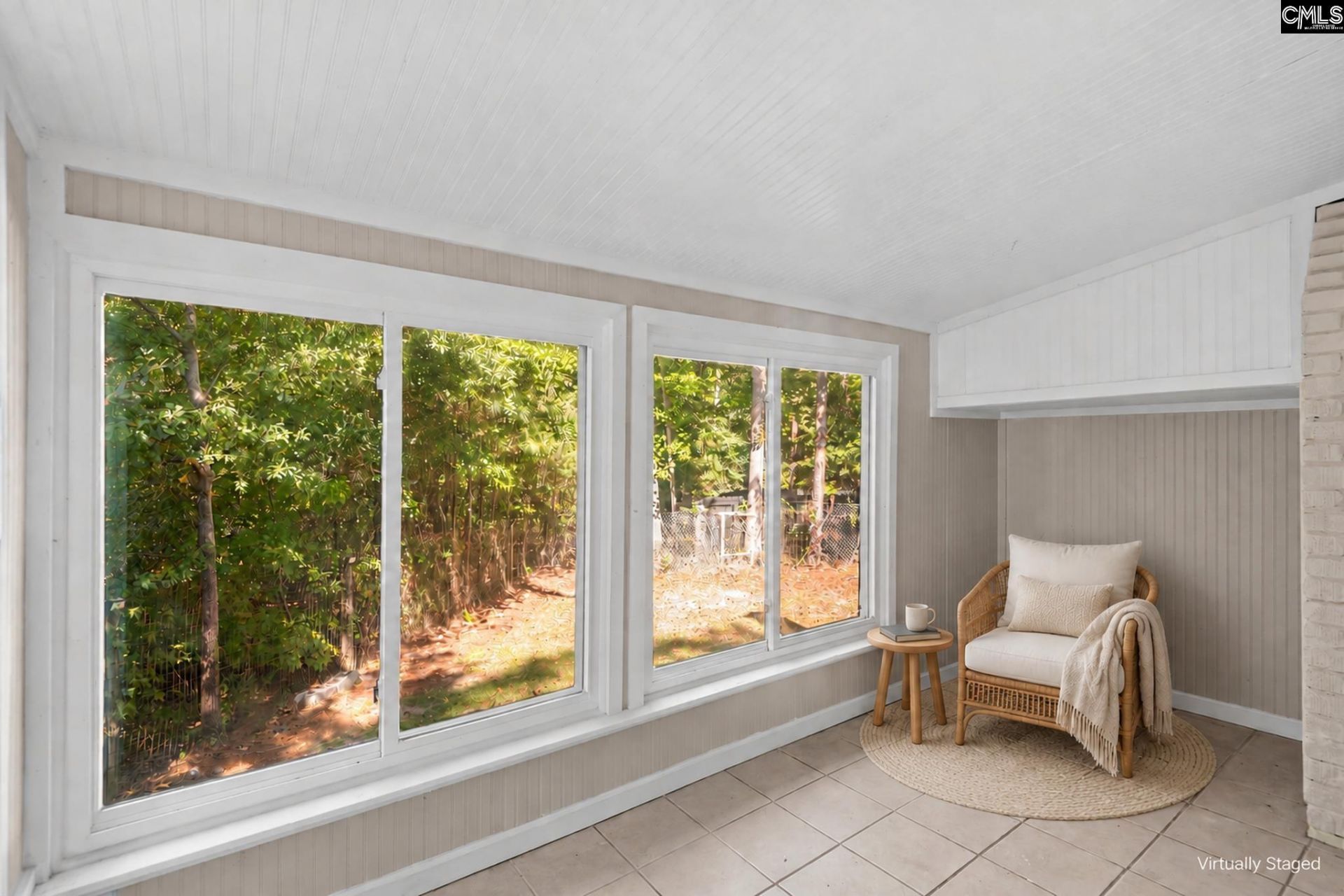 425 Yachting Road  Photo 31