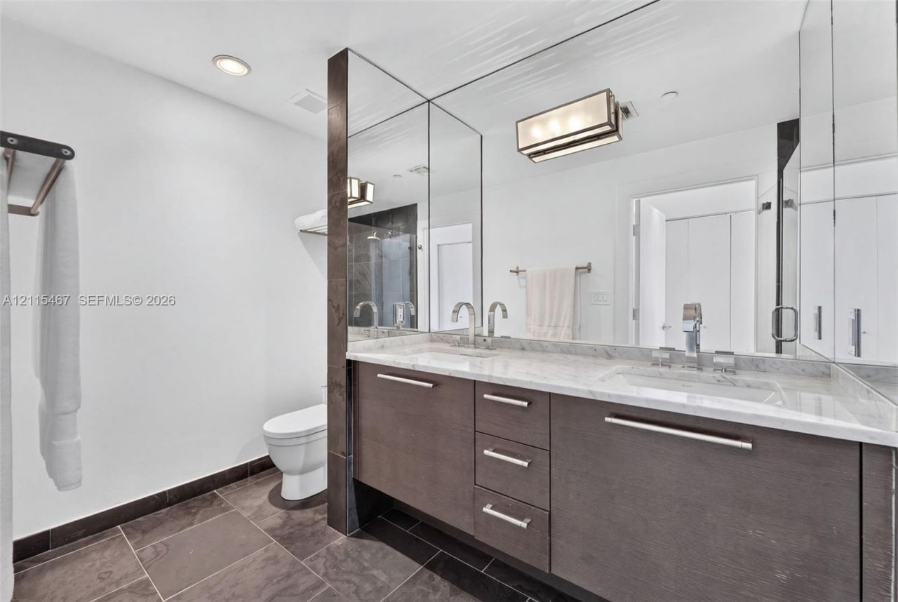 900 Biscayne Blvd , Unit 2104, Miami, FL 33132 Photo