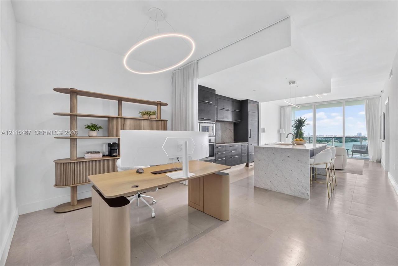 900 Biscayne Blvd , Unit 2104, Miami, FL 33132 Photo